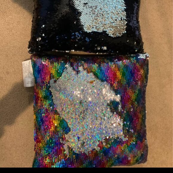 Glitter Sequin Pillows - Picture 3 of 5